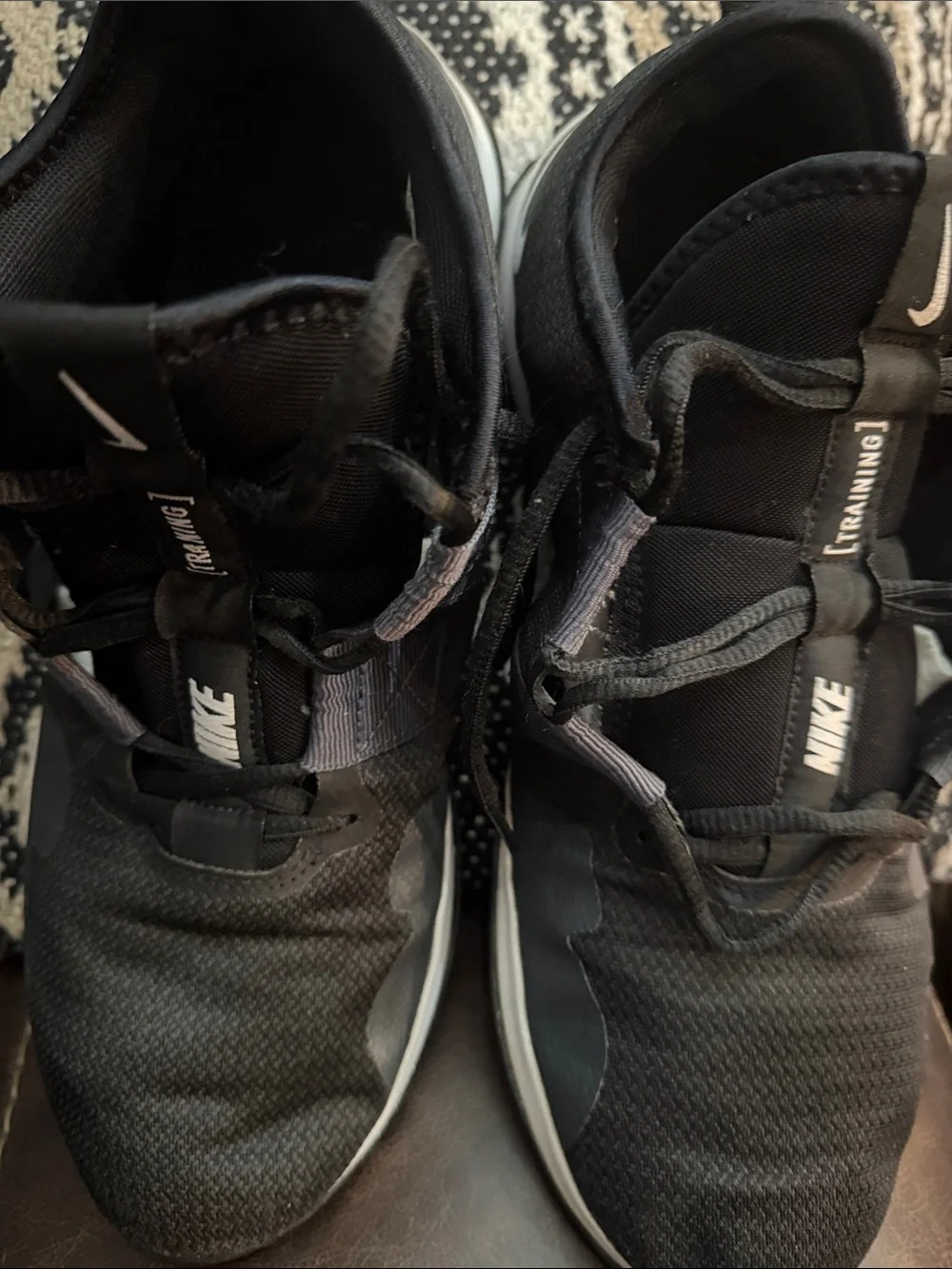 Nike Men’s Black and White Athletic Training Shoes